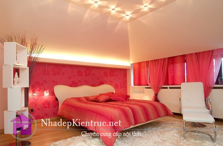 Red-background-wall-and-curtains-for-bedroom.jpg